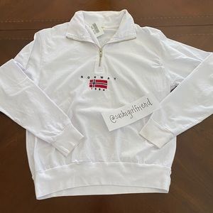 BRANDY MELVILLE HALF ZIP NORWAY SWEATER❤️🇳🇴